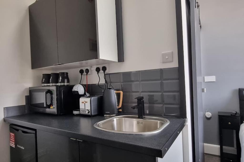 Modern 1Bedroom Studio In London Center Εξωτερικό φωτογραφία